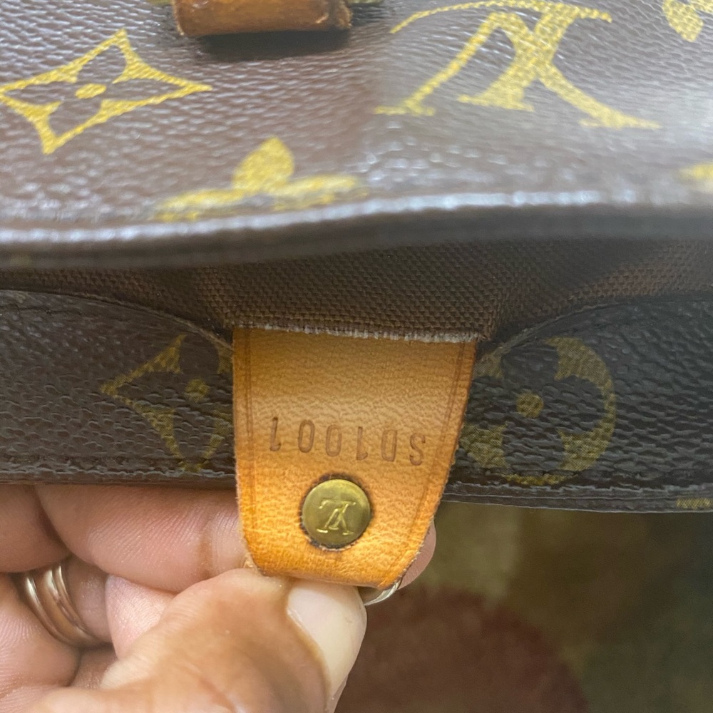 Lv Bag - image 4